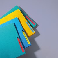 Labeltape Dymo 45017 S0720570 D1 polyester 12mmx7m zwart op rood-3