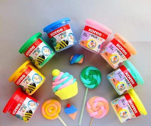 Kores Magic Clay Pastel, set van 4 potjes a 40 gram 34242 alle kleuren